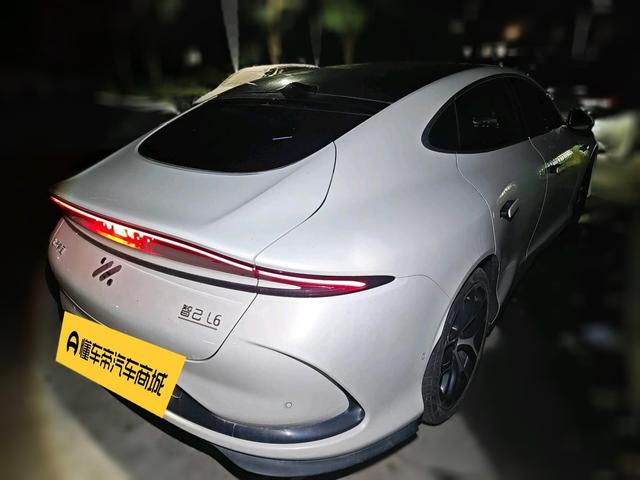 IM Motors (Zhiji) L6 2025 thumb 12