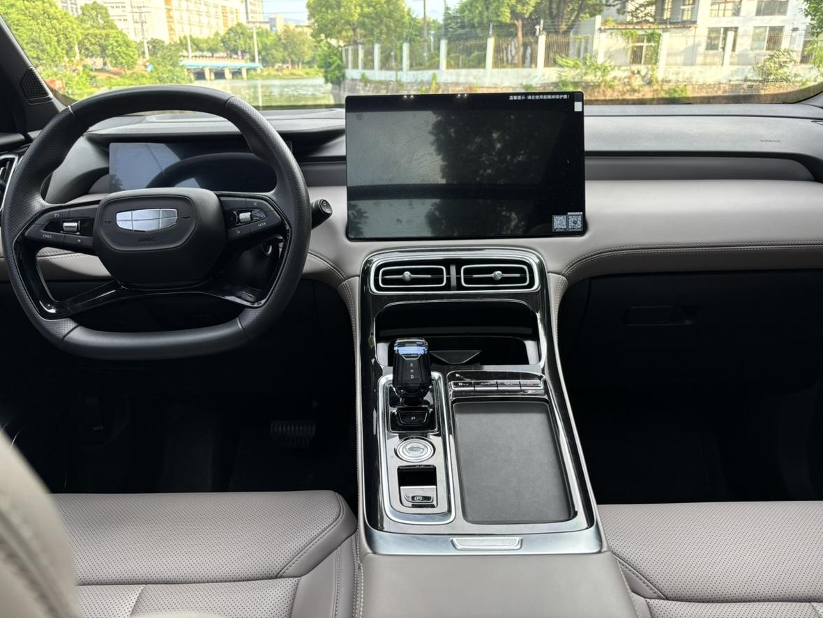 Geely Boyue L 2025 thumb 6