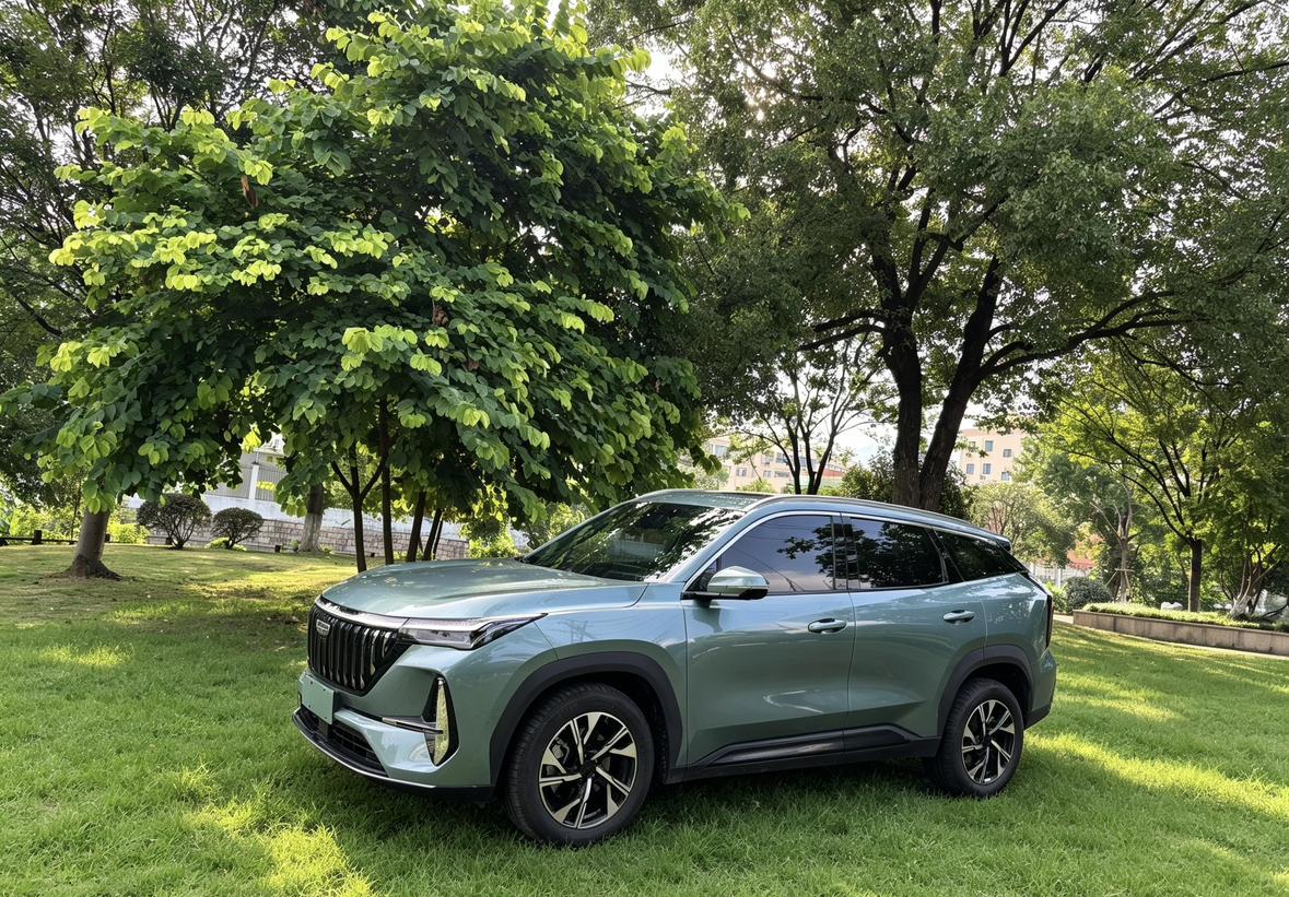 Geely Boyue L 2025 thumb 9