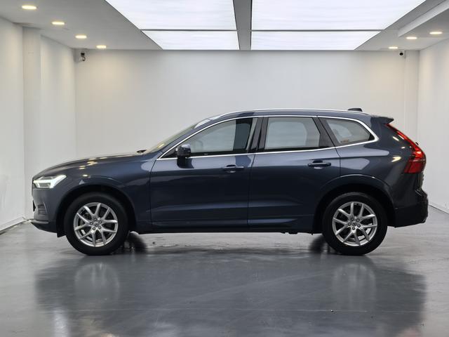 Volvo XC60 2019 thumb 2