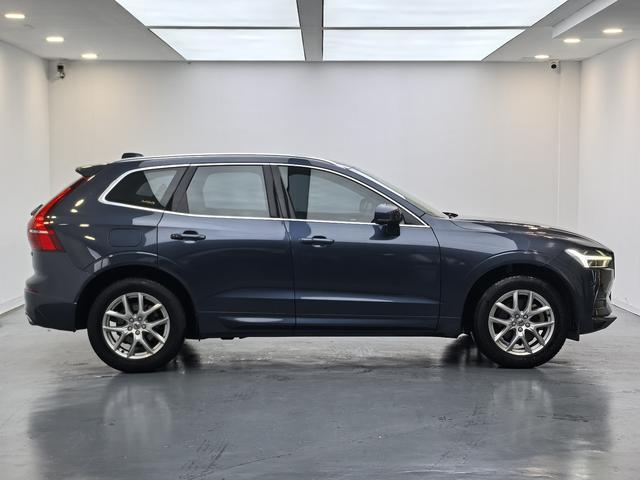 Volvo XC60 2019 thumb 6