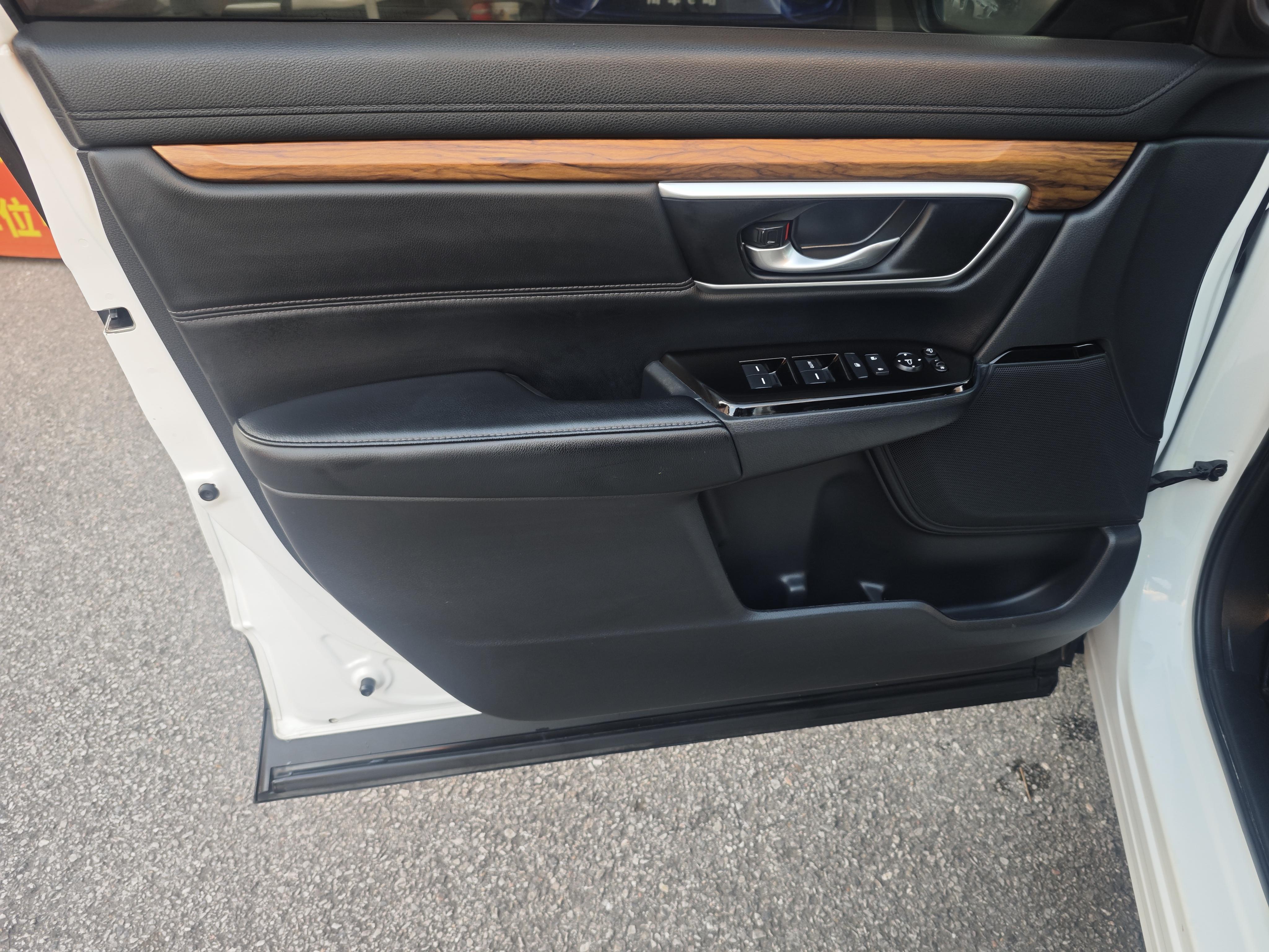 Honda CR-V 2017 thumb 11