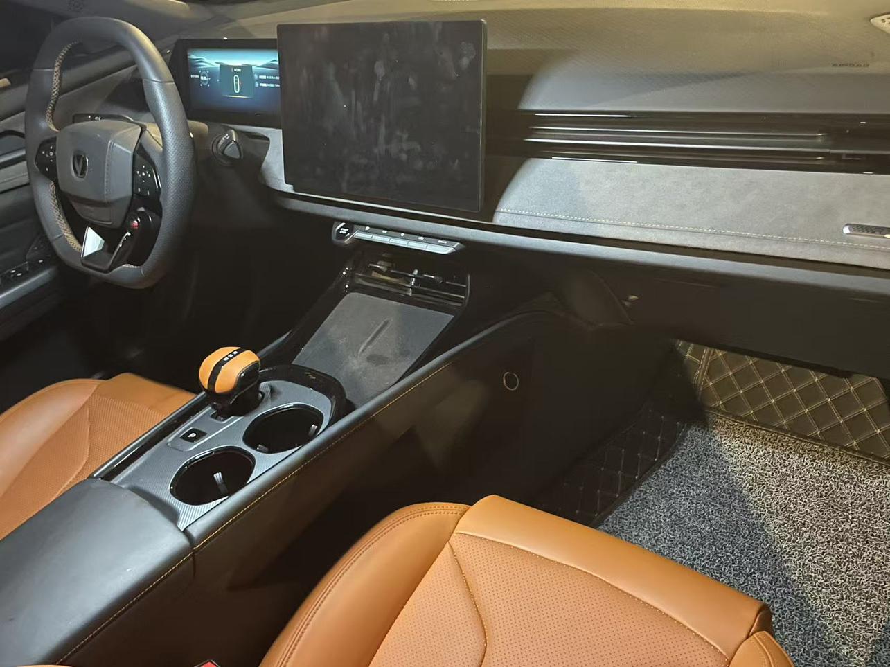 Changan UNI-V 2025 thumb 10