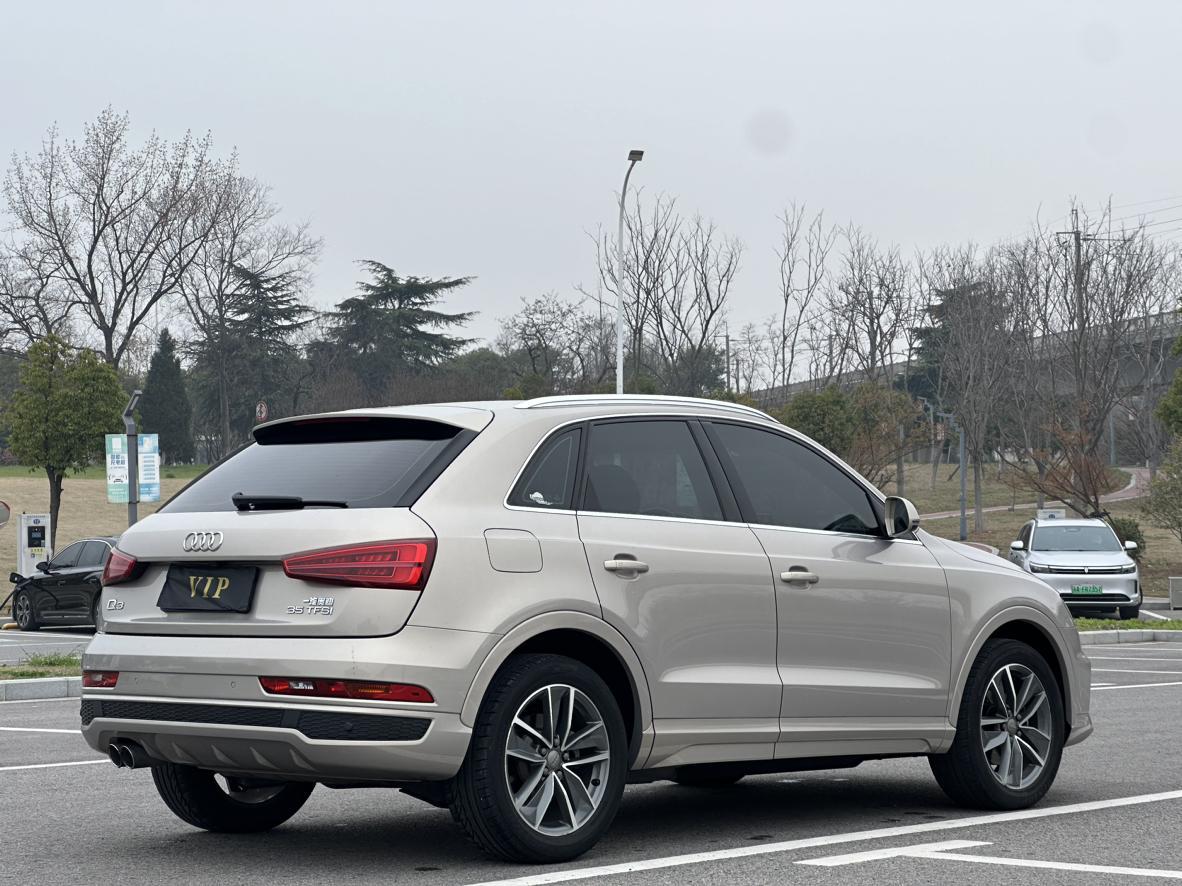 Audi Q3 2018 thumb 4