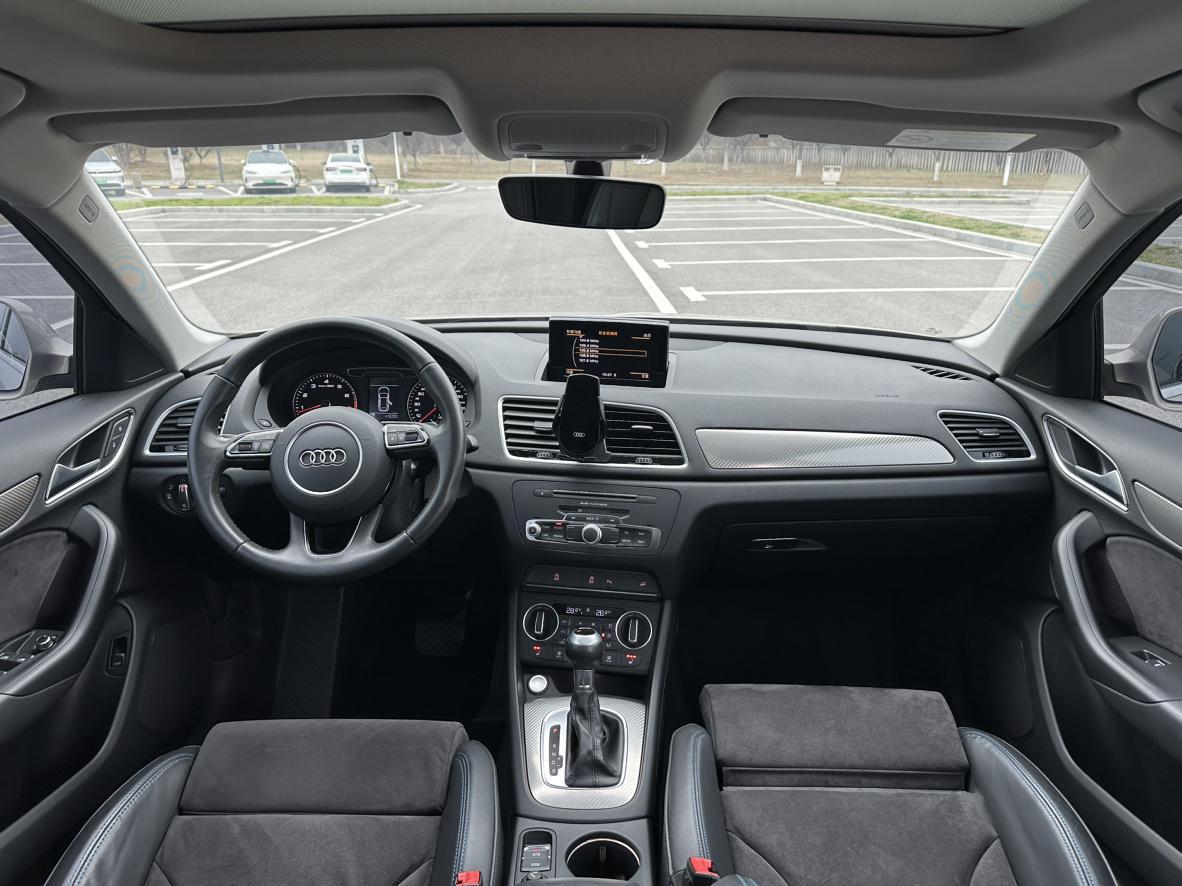 Audi Q3 2018 thumb 8