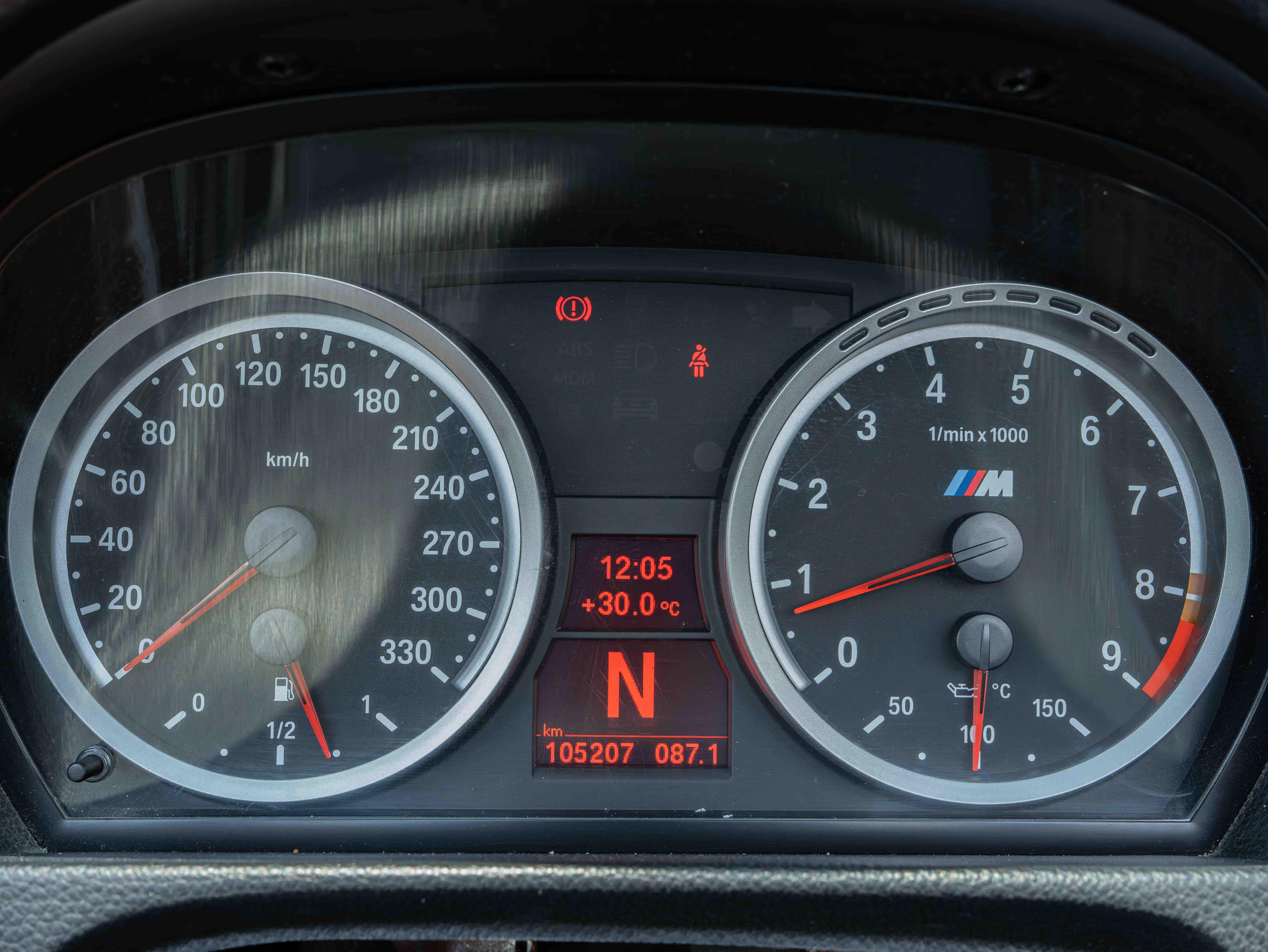 BMW M3 2013 thumb 12