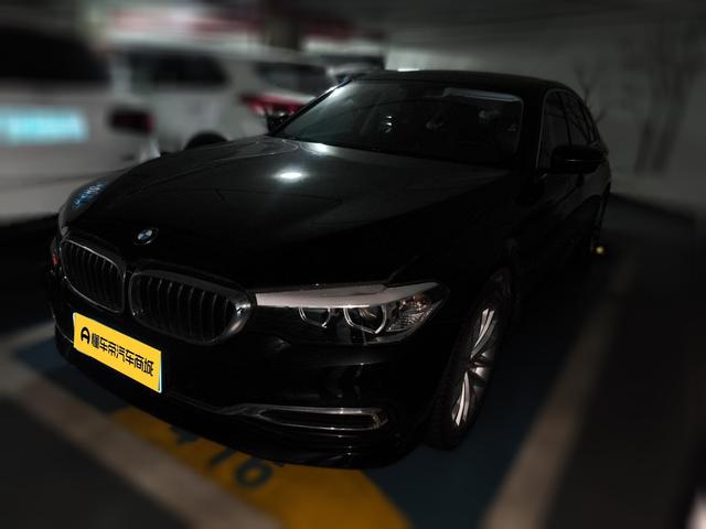 BMW 5 серии 2019 thumb 11