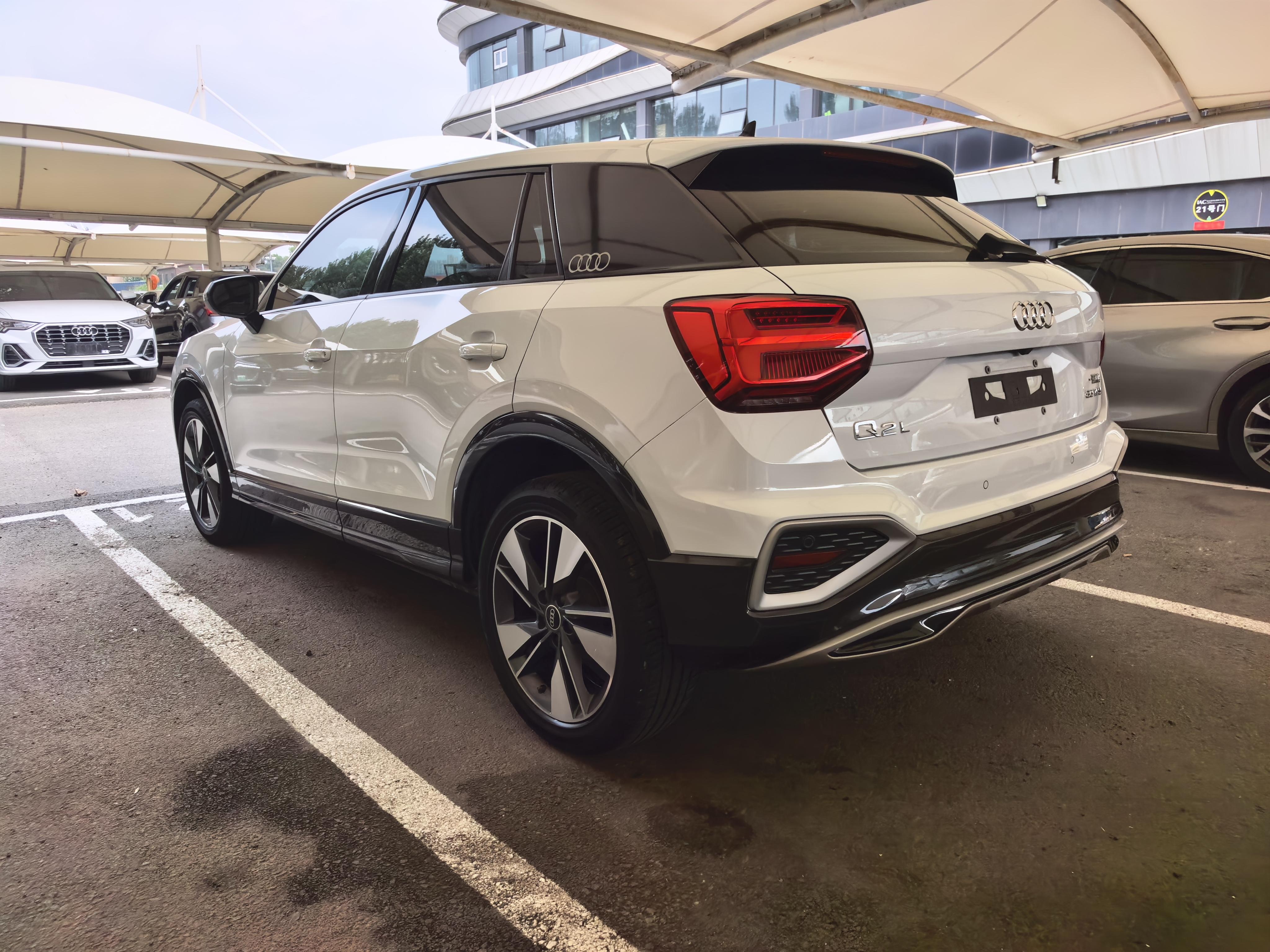 Audi Q2 2022 thumb 2