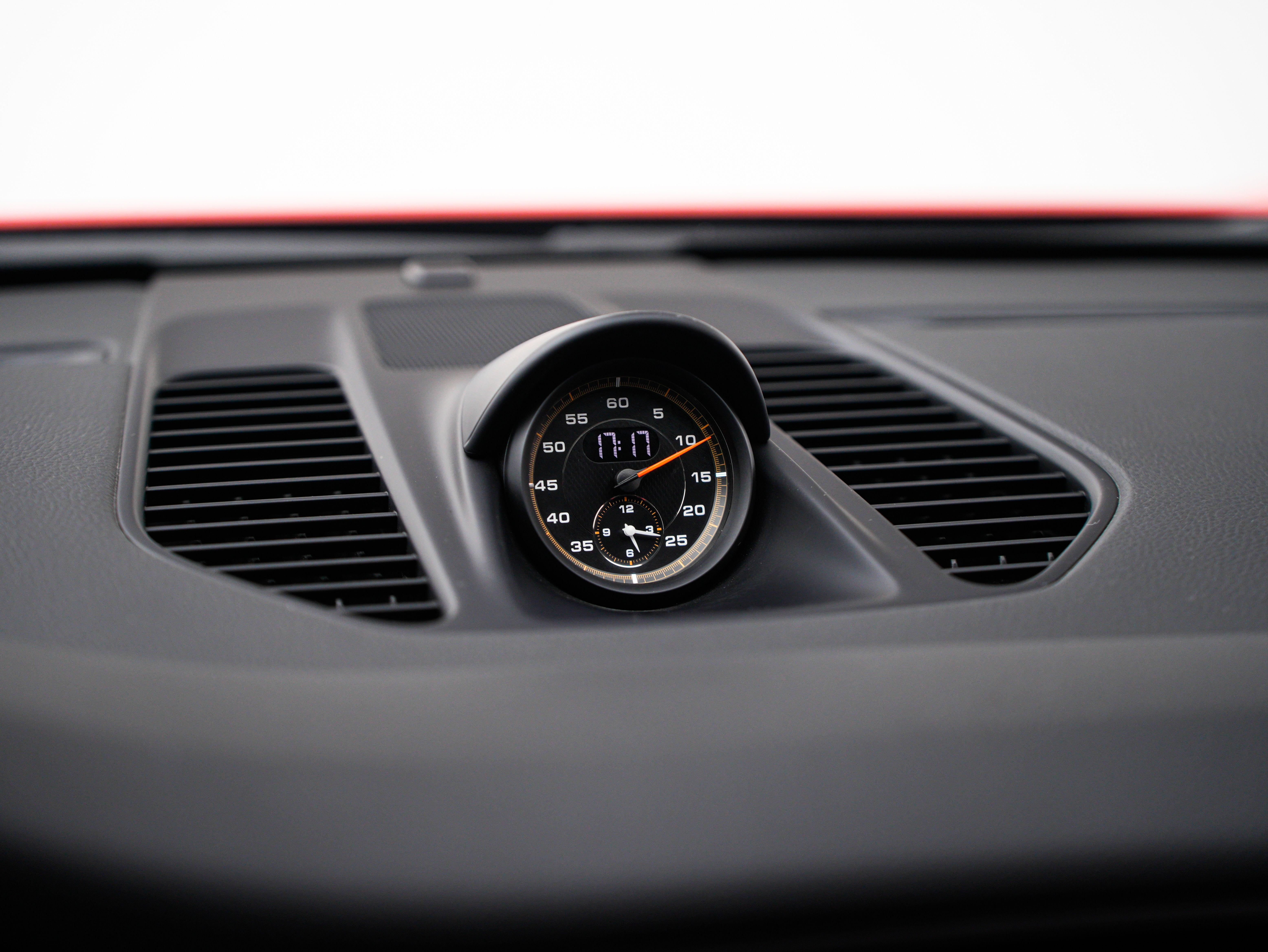 Porsche 911 2015 thumb 9