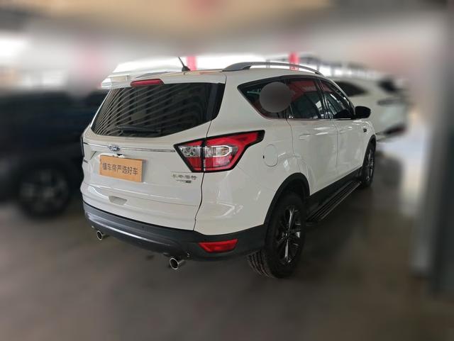 Ford Kuga 2019 thumb 2
