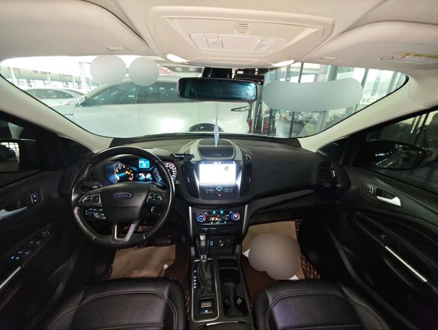 Ford Kuga 2019 thumb 4