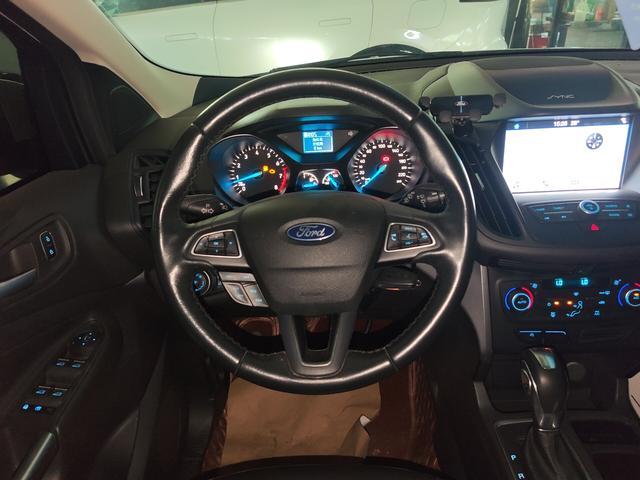 Ford Kuga 2019 thumb 6