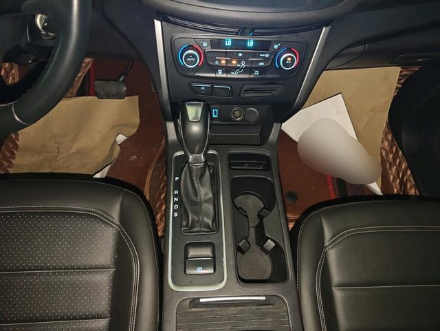 Ford Kuga 2019 thumb 7