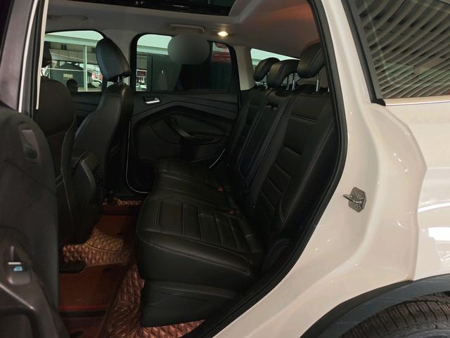 Ford Kuga 2019 thumb 10