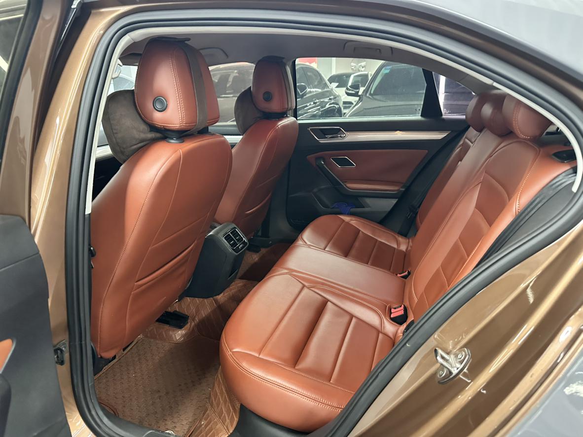 Volkswagen Lamando 2015 thumb 9