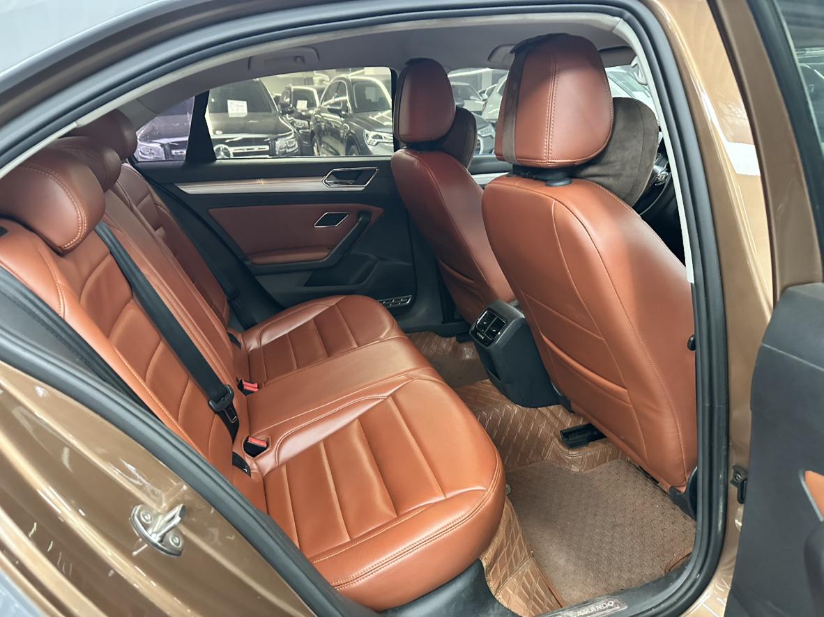Volkswagen Lamando 2015 thumb 10