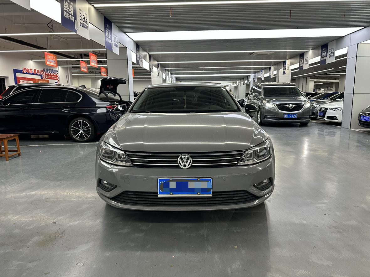Volkswagen Lamando 2015 thumb 12