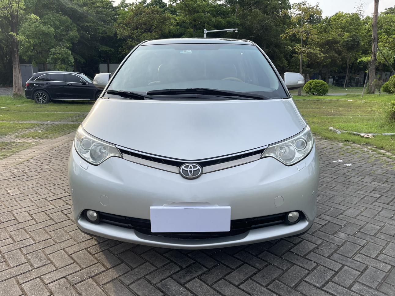Toyota Previa 2007 thumb 11