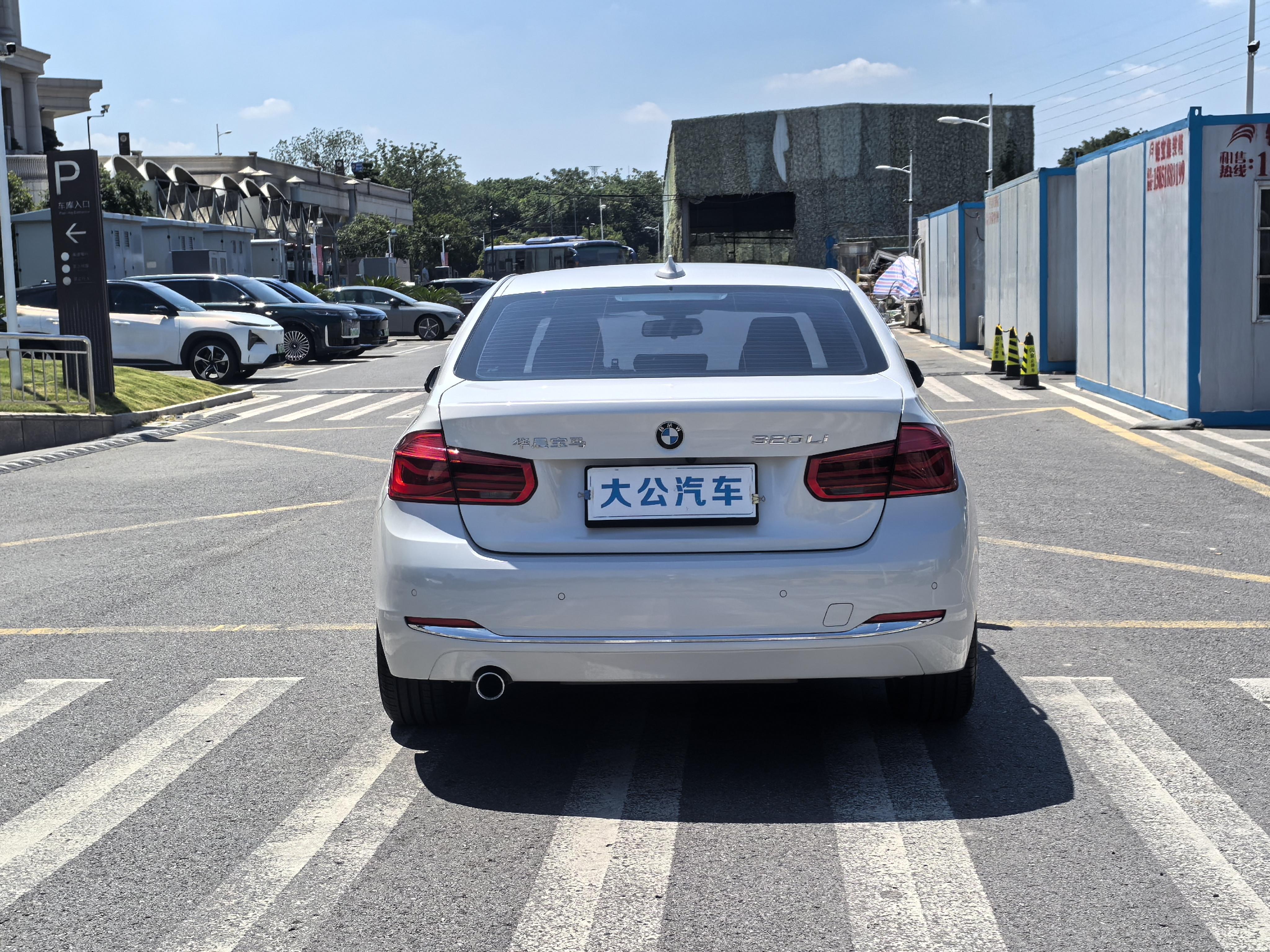 BMW 3 серии 2016 thumb 2