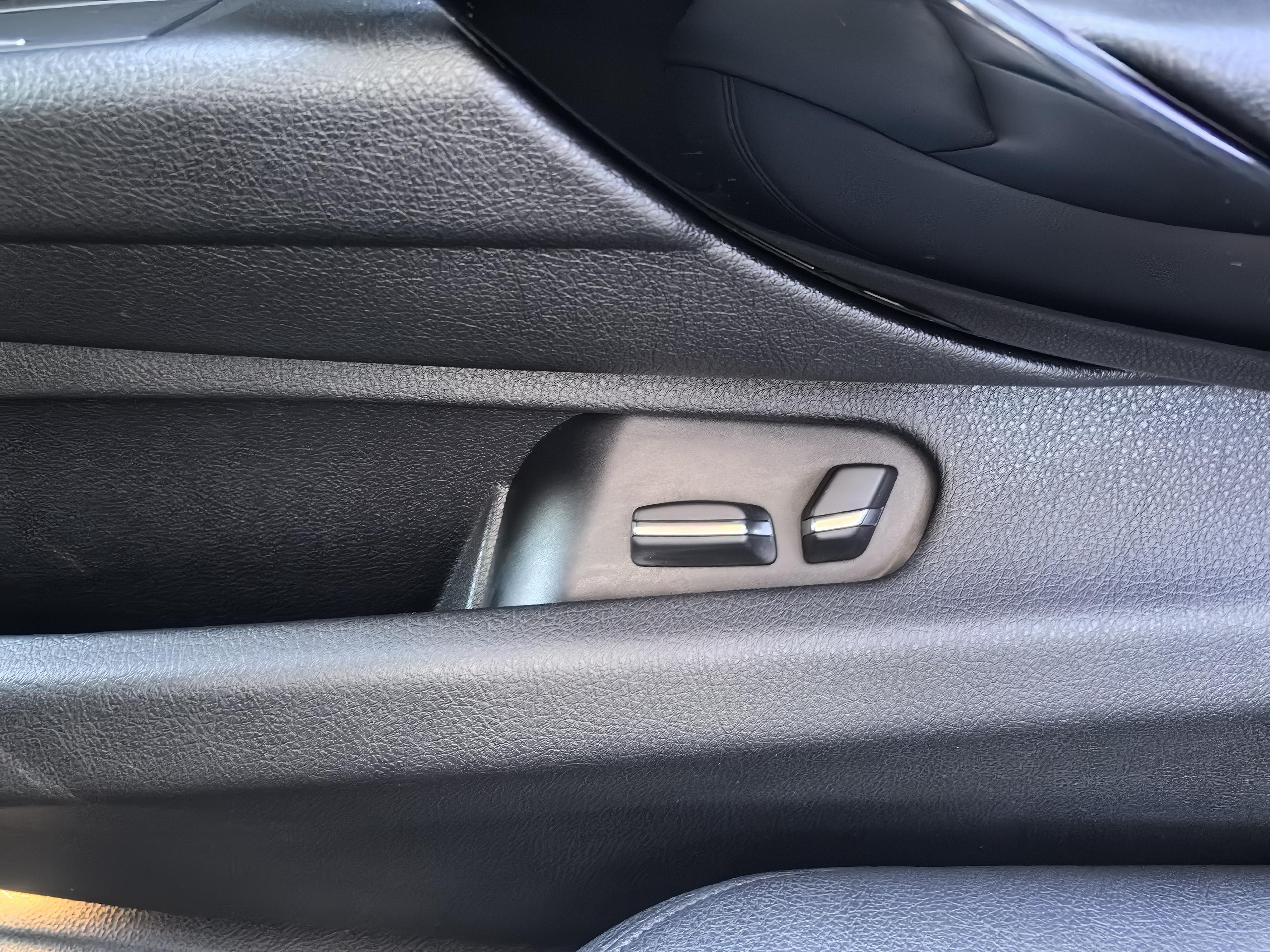 BMW 3 серии 2016 thumb 6