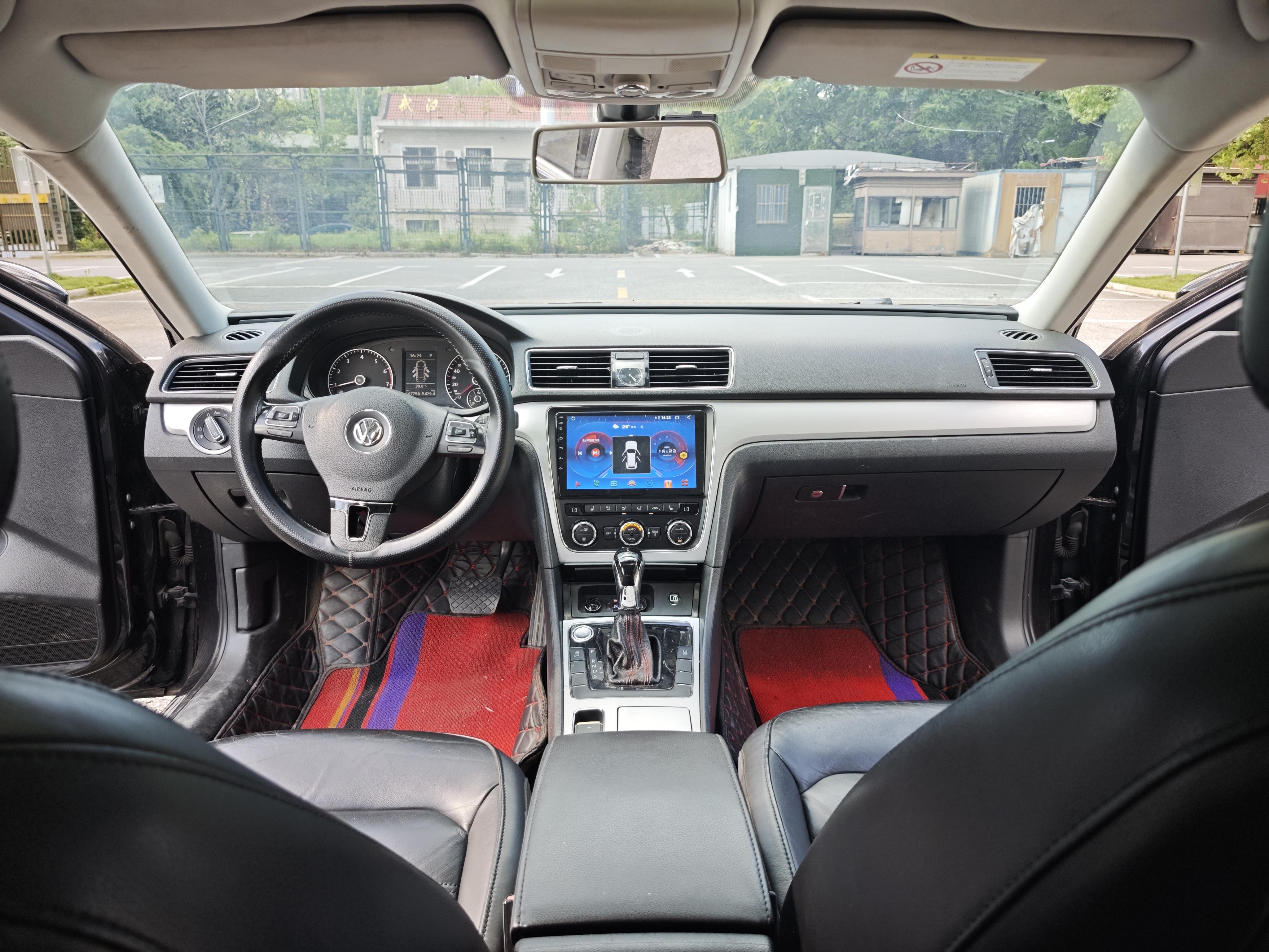 Volkswagen Passat (North America and China) 2014 thumb 8