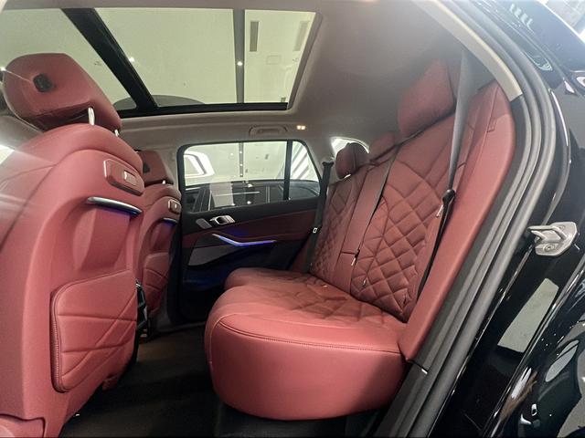 BMW X5 2023 thumb 10