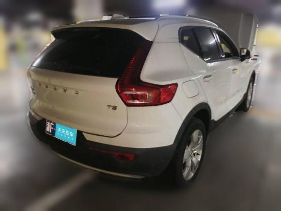 Volvo XC40 2021 thumb 7