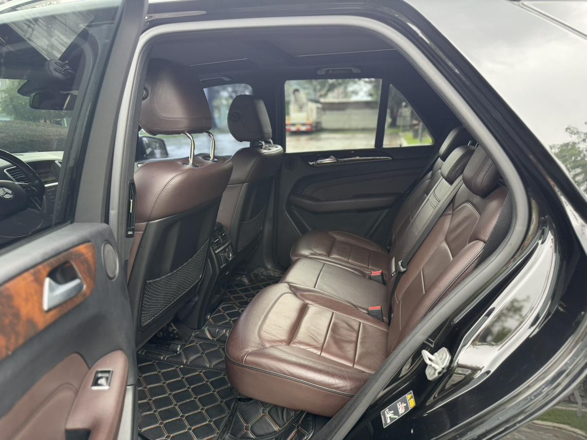 Mercedes-Benz M-Класс 2012 thumb 10
