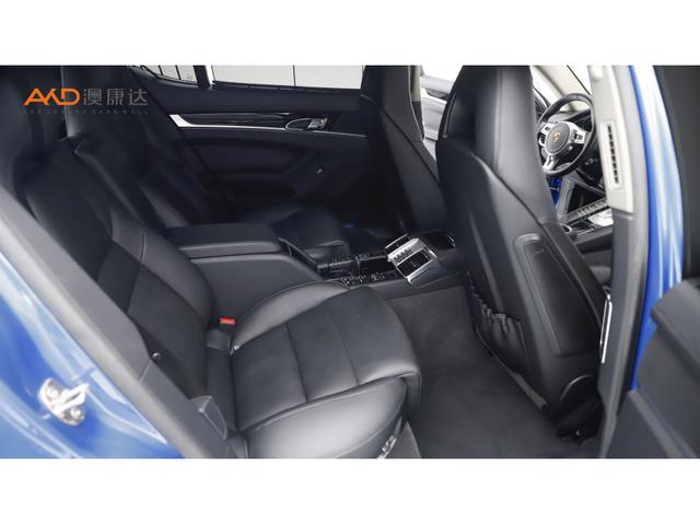 Porsche Panamera 2016 thumb 6