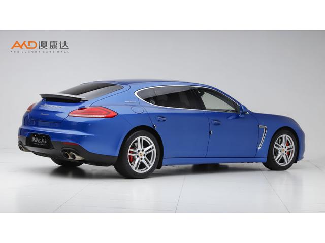 Porsche Panamera 2016 thumb 12
