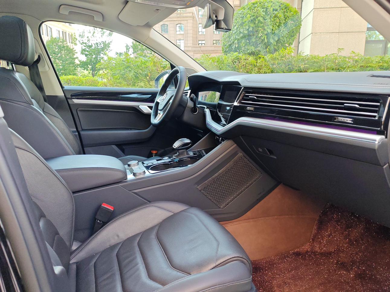 Volkswagen Touareg 2019 thumb 11