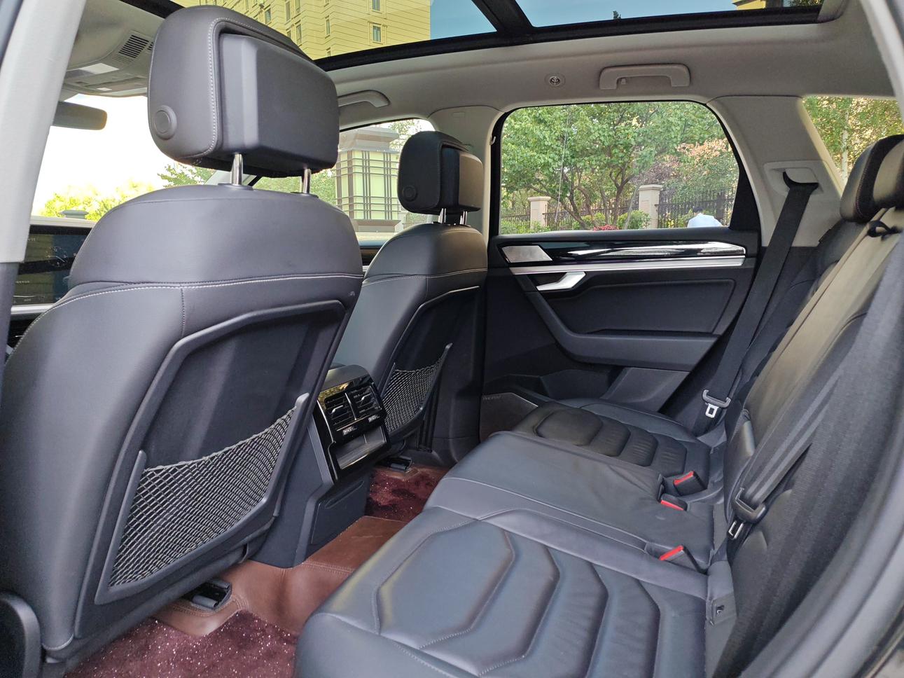 Volkswagen Touareg 2019 thumb 12