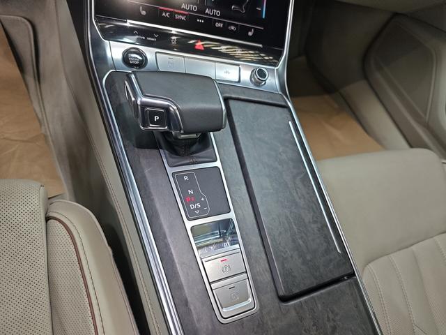Audi A6 2022 thumb 7