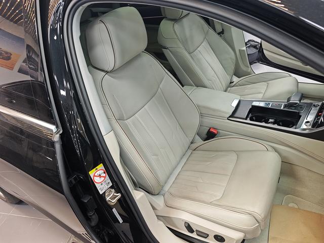Audi A6 2022 thumb 9
