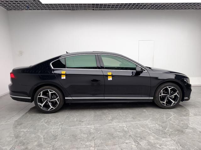 Volkswagen Magotan 2025 thumb 6