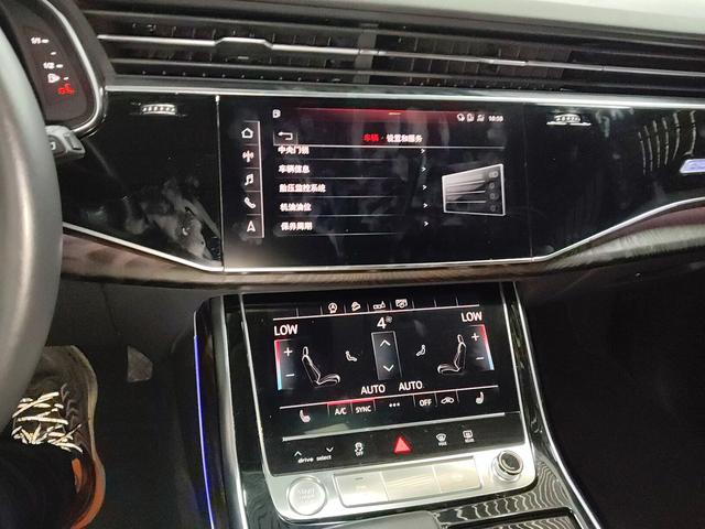 Audi Q8 2019 thumb 4