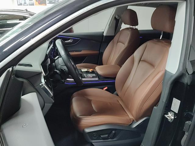 Audi Q8 2019 thumb 8