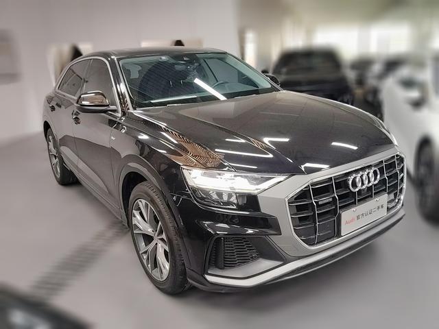 Audi Q8 2019 thumb 12