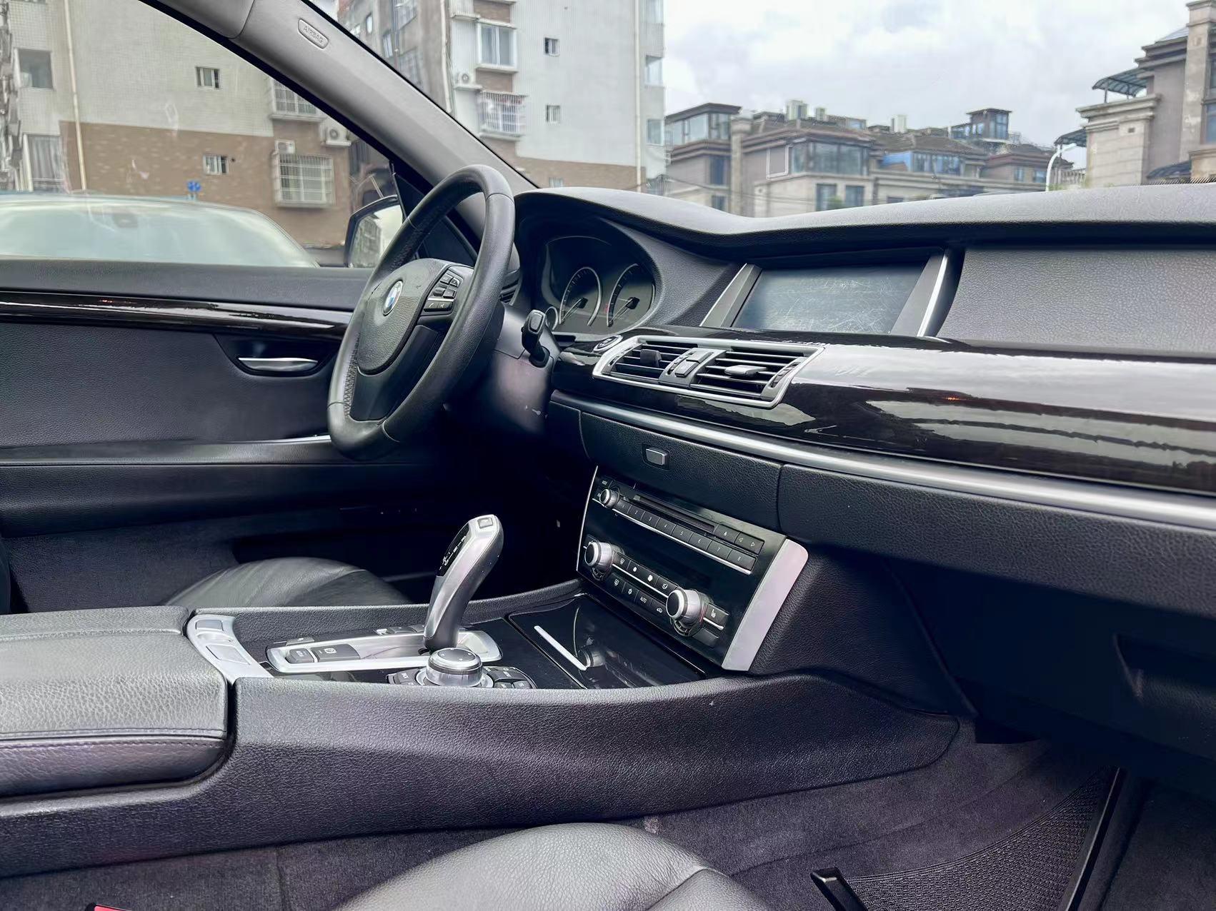 BMW 5 серии 2013 thumb 9