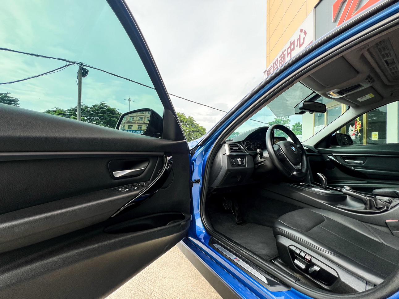 BMW 3 серии 2017 thumb 7