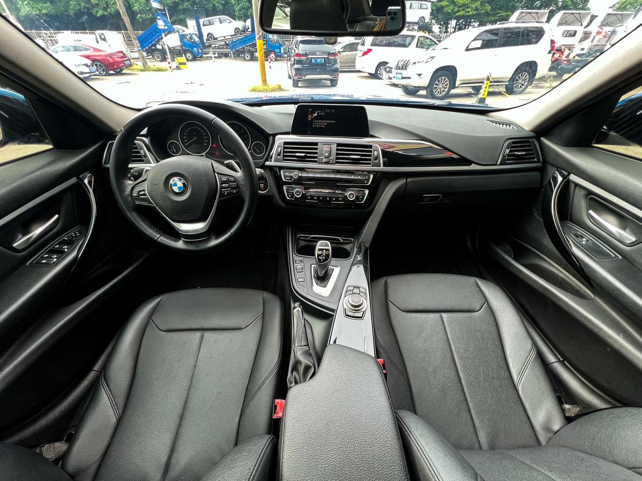 BMW 3 серии 2017 thumb 9