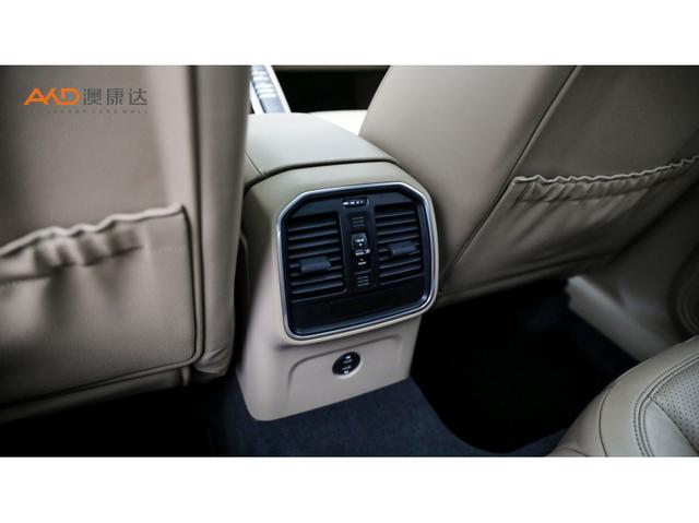 Porsche Macan 2021 thumb 3