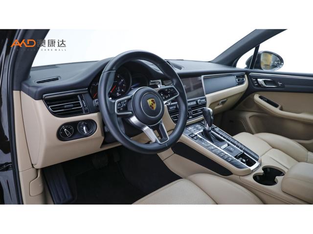 Porsche Macan 2021 thumb 4