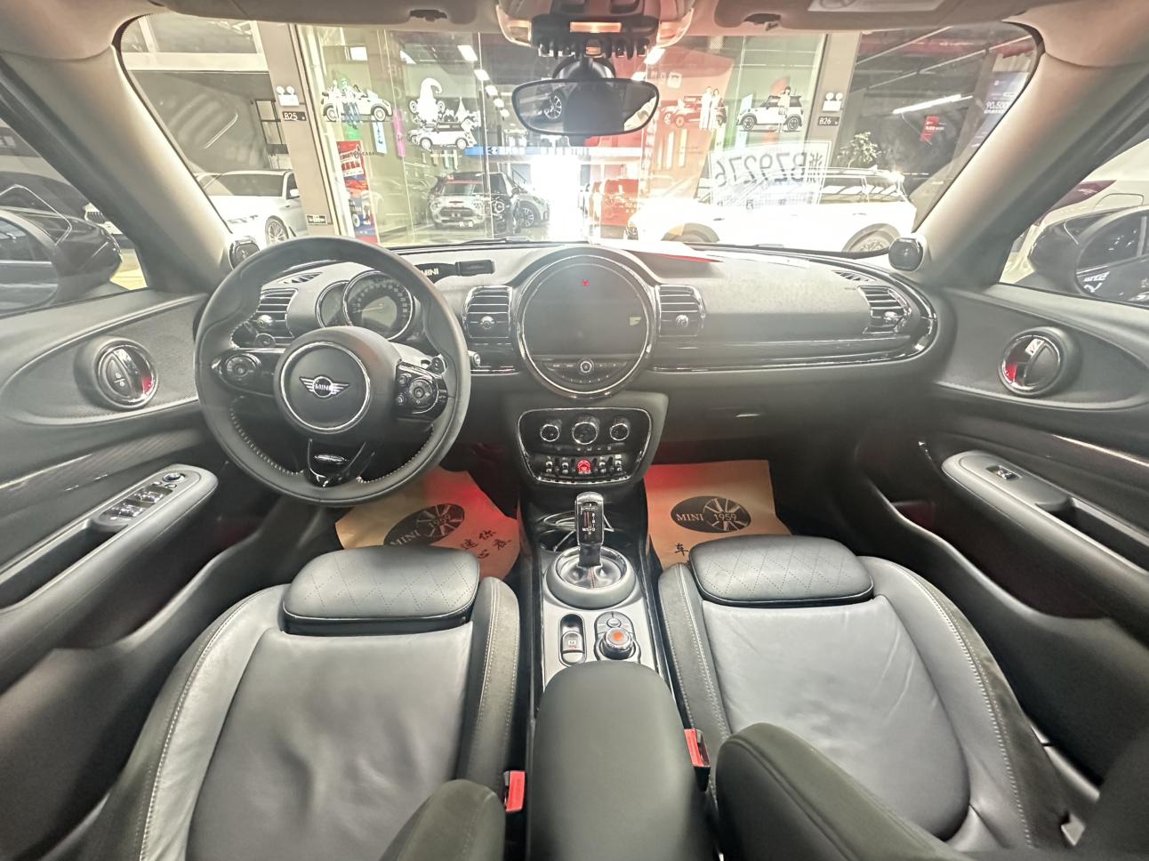 Mini Clubman 2019 thumb 5