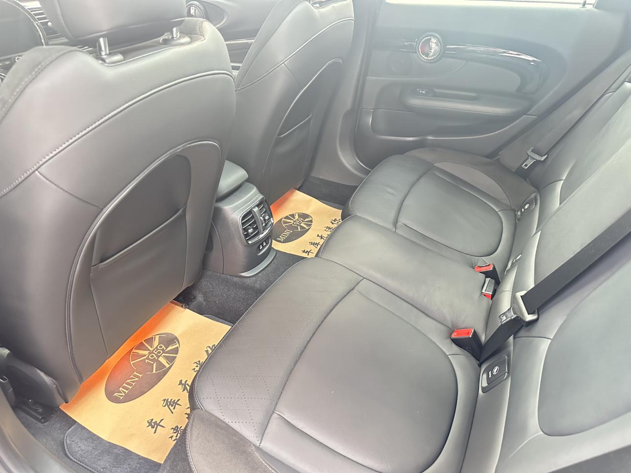 Mini Clubman 2019 thumb 7