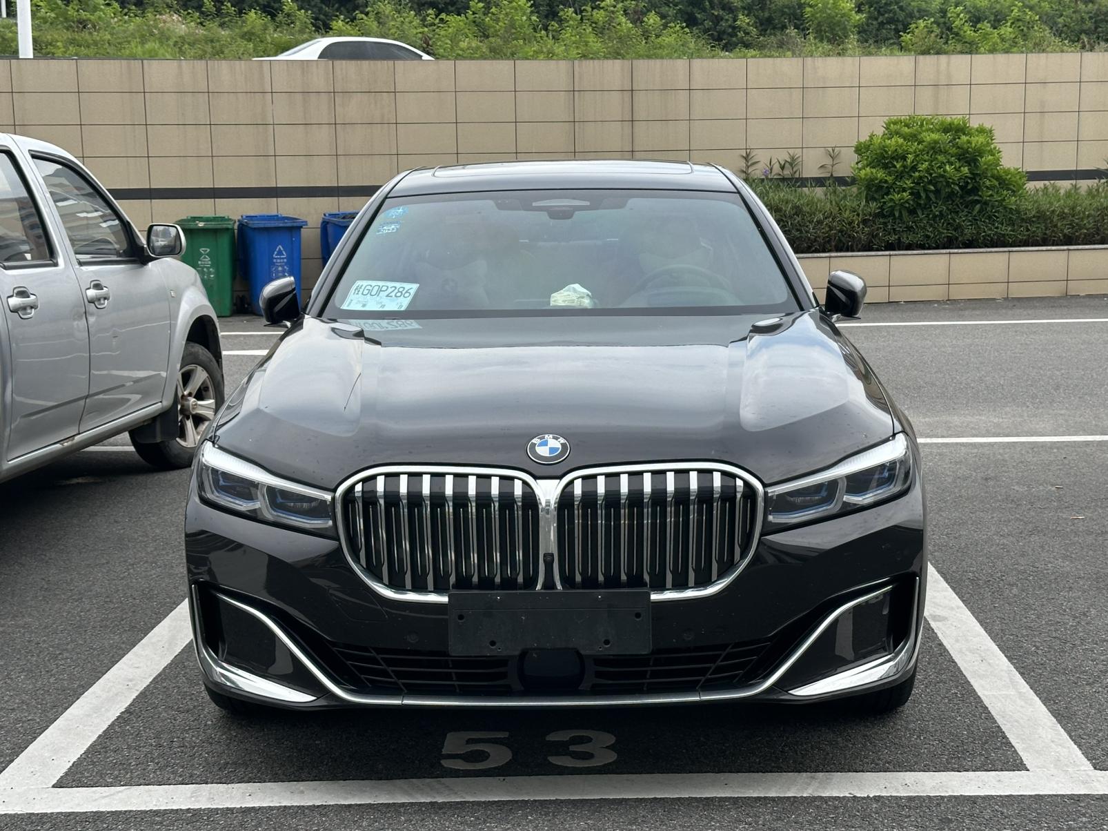 BMW 7 серии 2019 thumb 9