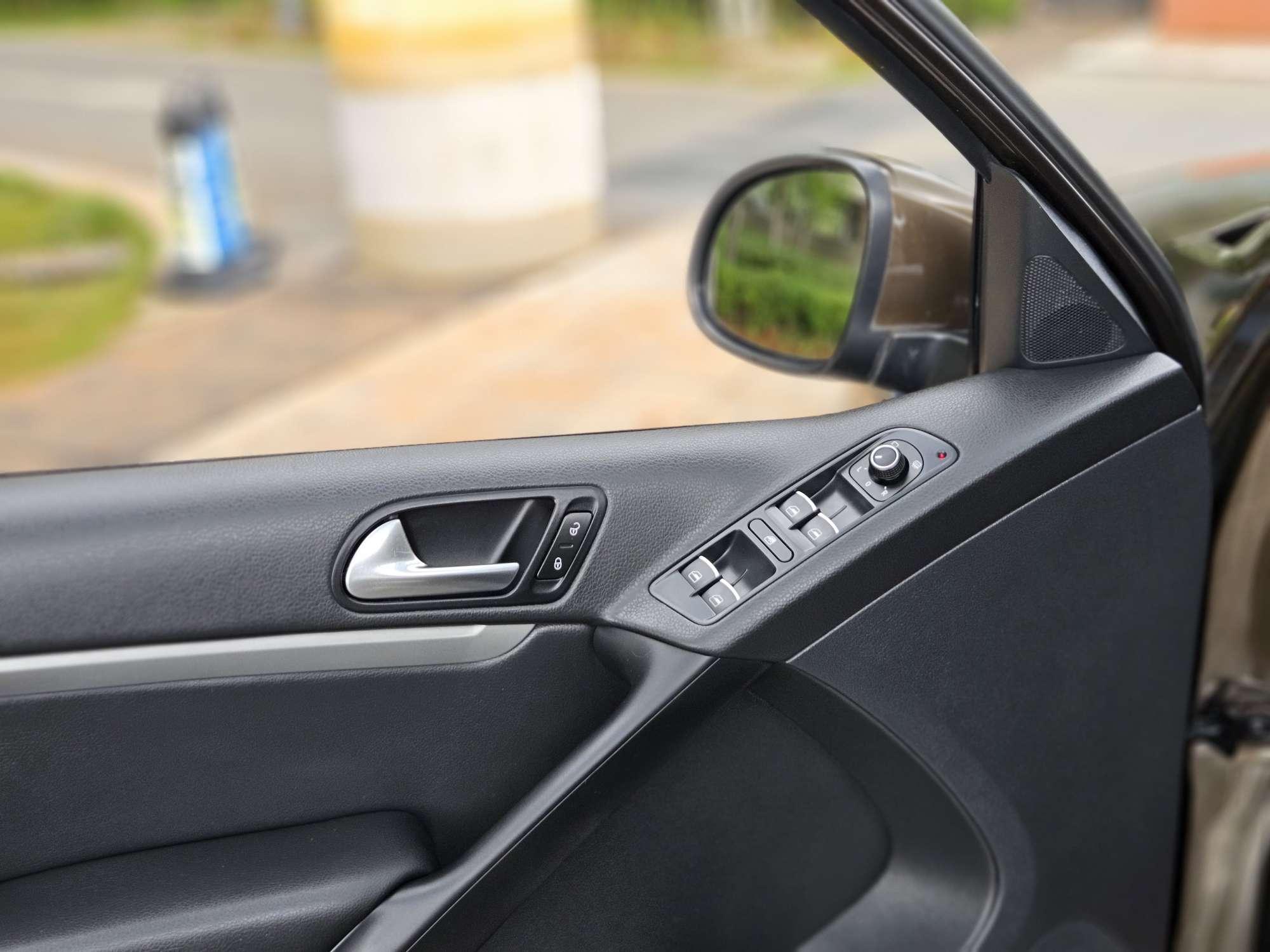 Volkswagen Tiguan 2013 thumb 7