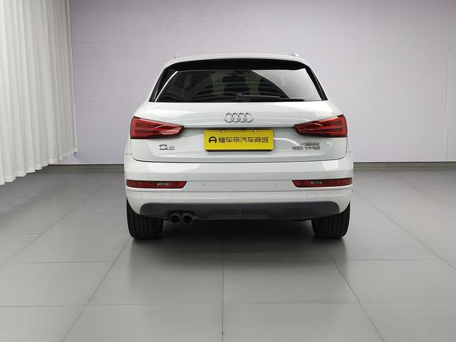 Audi Q3 2016 thumb 4