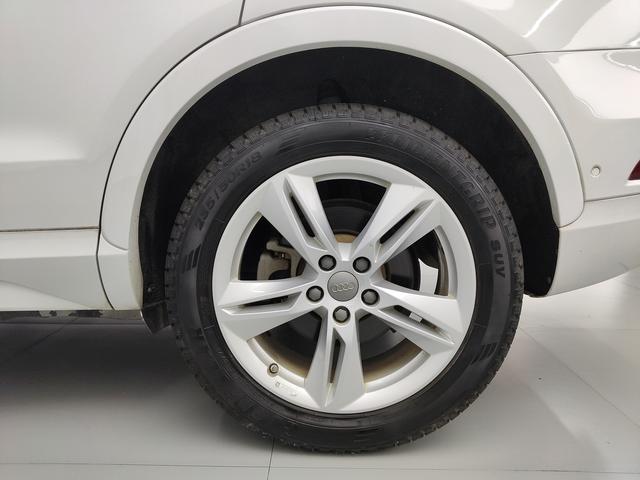 Audi Q3 2016 thumb 7