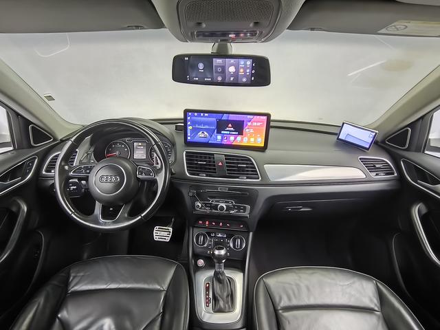 Audi Q3 2016 thumb 12